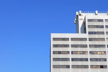 3 Ekim 2020 'de Mong kok İstasyonu' ndaki bina kulesi.