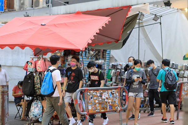 香港のマーケット ストール レディースマーケット2020年10月3日 — ストック写真