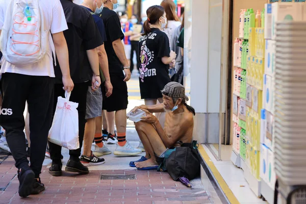 Mong Kok Hong Kong Ekim 2020 Dilencilik Yapan Evsiz Bir — Stok fotoğraf