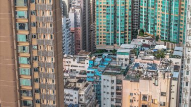 Hong Kong 'un sık kıyı bölgesinde yaşayan bir şehir.