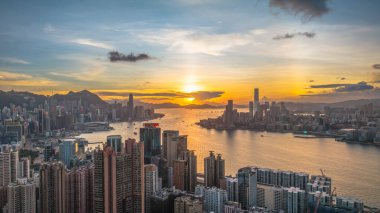 Hong Kong Şehir Merkezi 'nin Güzel Günbatımı Sahnesi