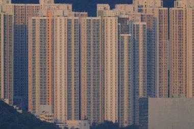 Kowloon 'daki karışık kullanımlı ticari ve endüstriyel binalar