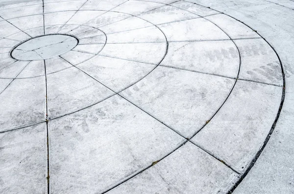 Circles Made of Concrete