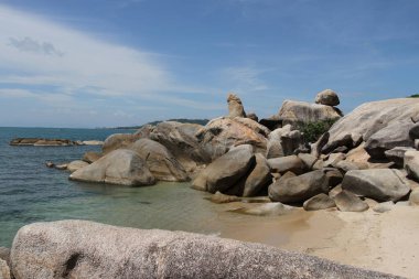 Büyükbaba Stone, doğal güzelliğini koruyan Koh Samui, Tayland 'da bulunuyor..