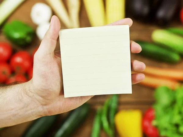 空の食料品のリストを保持 — ストック写真