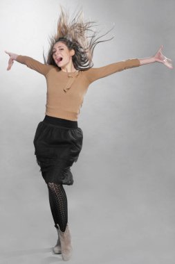 Neşeli genç kız portre