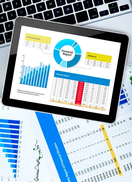 Tablet Digital Laptop Documentos Financeiros — Fotografia de Stock