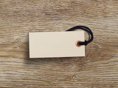 ahşap üzerinde fiyat etiketi