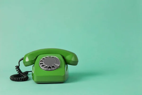 Telefone Vintage Fundo Colorido — Fotografia de Stock