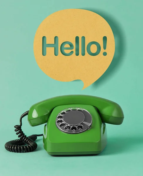 Vintage telefon z Hello Speech Bubble — Zdjęcie stockowe