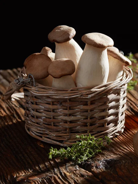 King Oyster Mushrooms Basket — Stock Photo, Image