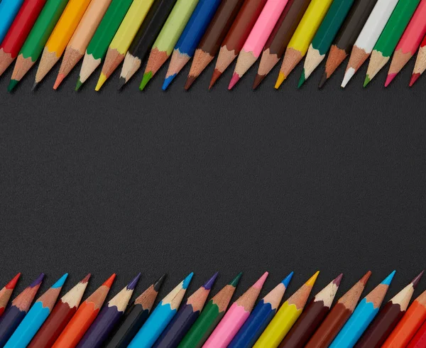 Разноцветные Карандаши Черном Фоне — стоковое фото