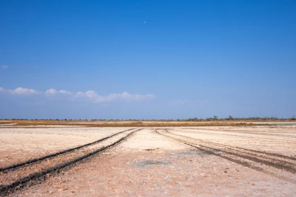 Kılburun, kurumuş tuz göl alt kavşak.