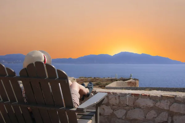 Marseille, iki farklı kılan kolaj fotoğraf görüntüleyin. Gerçekçi görünümü.