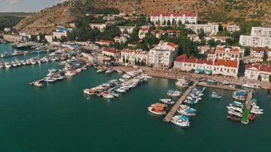 Yat ve tekne havadan görünümü