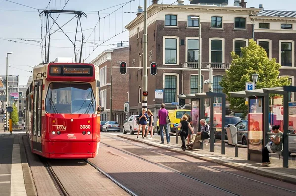Hague Den Haag Нидерланды Июля 2017 Года Трамвай Красный Город — стоковое фото