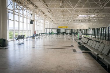 Addis Ababa, Etiyopya. Nisan 2013. Boş kalkış salonu iç Bole Uluslararası Havalimanı (Ekle). Hayır insanlar, grev, uçuş gecikme, yolcu.