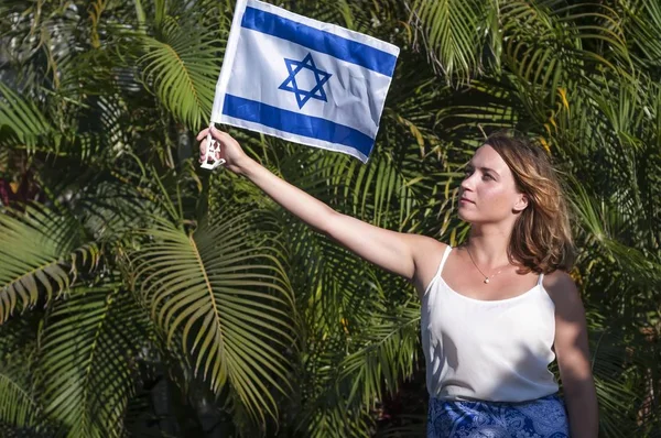 매력적인 이스라엘의 국기를 이스라엘 기념일 — 스톡 사진
