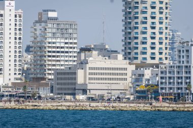 Tel Aviv, İsrail. Kasım 2013. Panoramik gezinti ve ABD Büyükelçiliği Tel Aviv, İsrail için. Tel Aviv stok görüntü Amerikan Büyükelçiliği genel bakış.