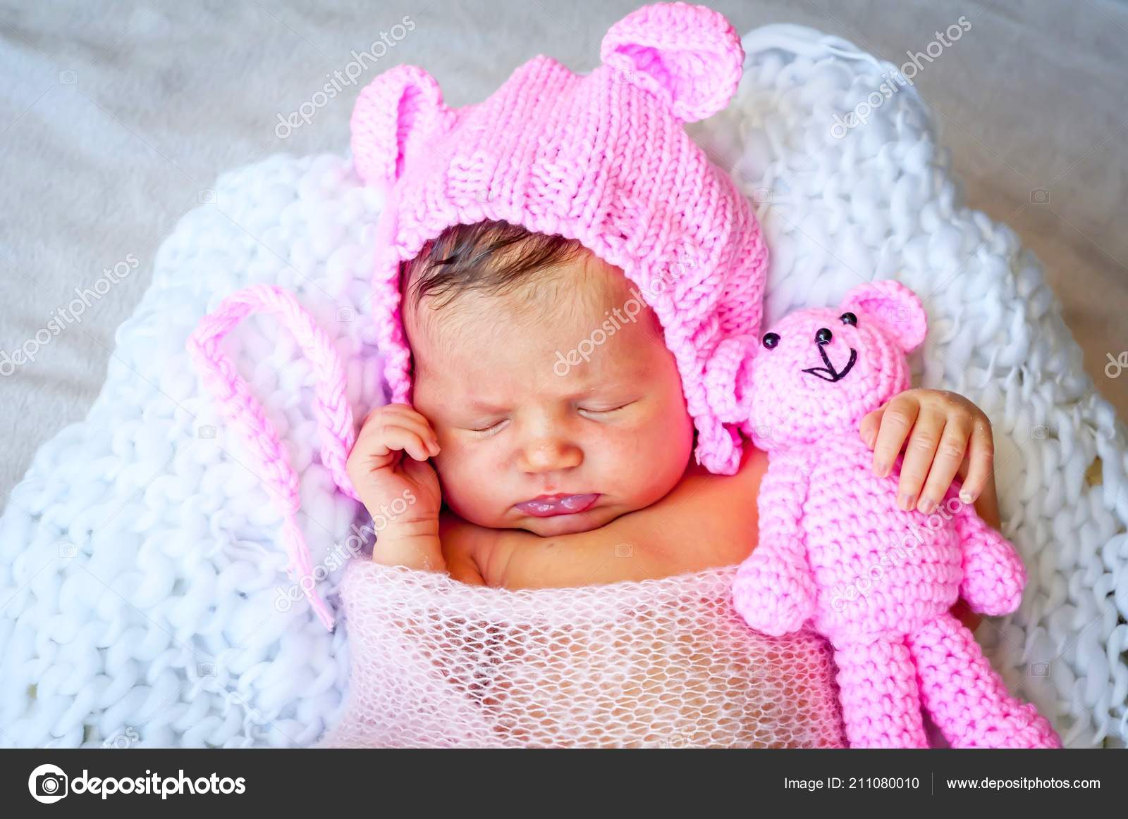 newborn hat with ears