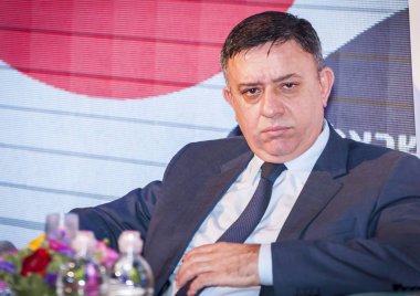 Eilat, İsrail. 21 Aralık 2017. AVI Gabai (Gabbay, Gabay), İsrailli politikacı, İsrail İşçi Partisi, bir röportaj veren mevcut lideri.