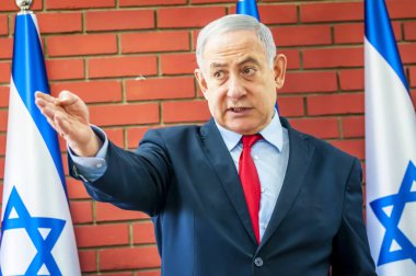 Tel Aviv, İsrail. 14 Ağustos 2019. İsrail Başbakanı'nın Rus basını İsrail medyasından gazetecilerle yaptığı görüşme sırasında. Toplantı Beit-Jabotinsky yerleşkesinde gerçekleşti..