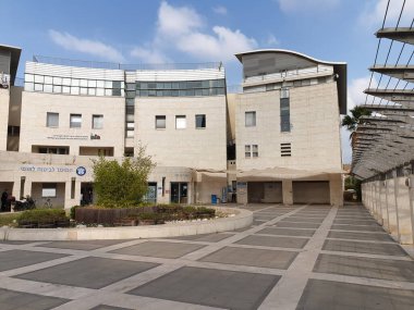 Sakin ol, israil. Ağustos 05, 2020. Bir Bituach Leumi ofisi, Holon şubesindeki İsrail Sosyal Sigorta Enstitüsü. Ulusal Sigorta Enstitüsü konsepti.