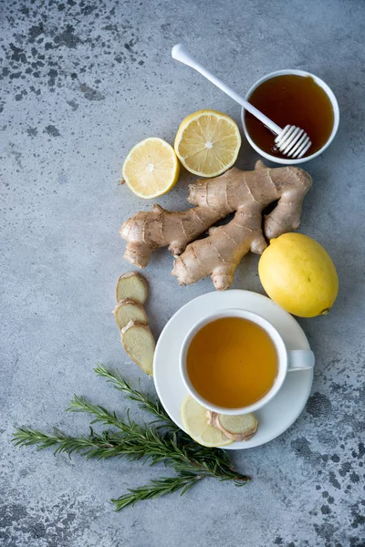 Tea with ginger, honey and lemon