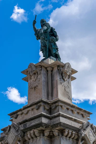 Monument över amiral Roger de Lluria i Tarragona, Spanien — Stockfoto