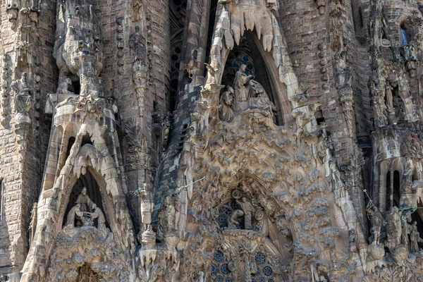 Detalles de la fachada de La Sagrada Familia — Foto de Stock