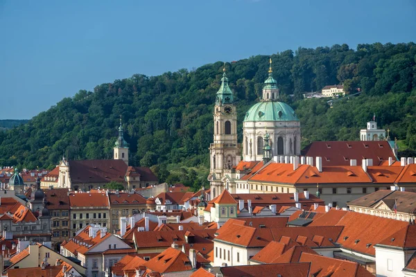 Mala Strana bölgesinin Prag, Çek Cumhuriyeti Hradcany Castle Hill doğal görünümü