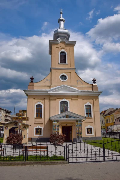 Malerische Ansicht der ukrainisch-orthodoxen Kirche in Sighet, Maramures, Rumänien — Stockfoto