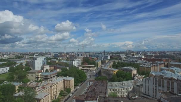 Görünüm quadrocopter ile St Petersburg şehir — Stok video