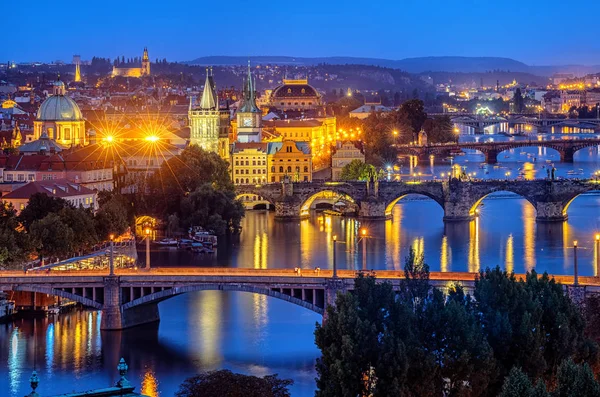 Praga República Checa Vista Los Puentes Sobre Río Moldava Ciudad — Foto de Stock