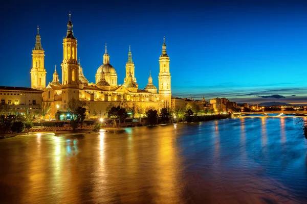 Zaragoza Kota Spanyol Pandangan Atas Sungai Ebro Katedral Abad Pertengahan — Stok Foto