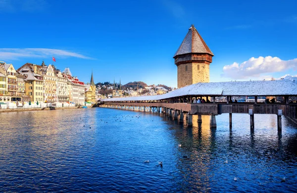 Lucerne Swiss Kota Tua Bersejarah Dengan Kayu Jembatan Kapel Dan — Stok Foto