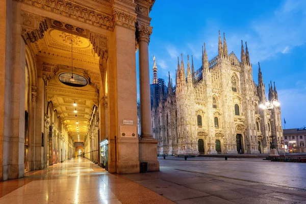 Milaan stad, de Duomo kathedraal en de Galleria Vittorio Emanuele I — Stockfoto