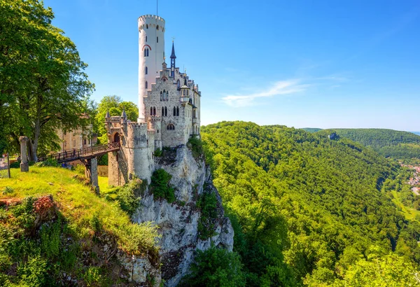 Castelo de Lichtenstein na Floresta Negra, Alemanha — Fotografia de Stock