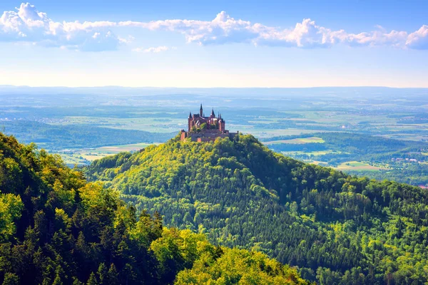 Kastil Burg Hohenzollern, hutan hitam, Jerman Stok Gambar