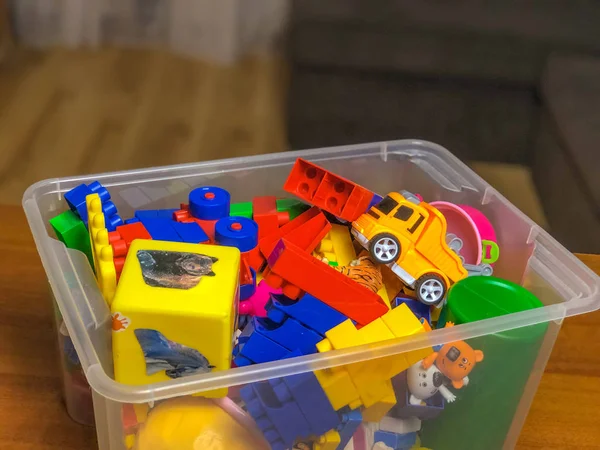 Caja Grande Con Juguetes Sala Juegos Mientras Juega —  Fotos de Stock