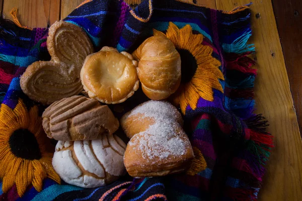 Meksika Dan Geleneksel Tatlı Ekmek — Stok fotoğraf
