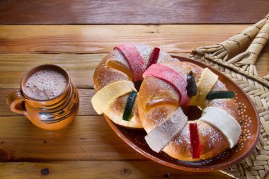 Geleneksel krallar ekmek ve çikolata