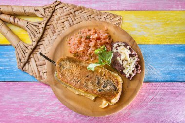 Otantik Meksika biberli rellenoları