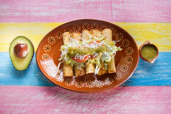 Auténticos Tacos Fritos Mexicanos Llamados Flautas — Foto de Stock