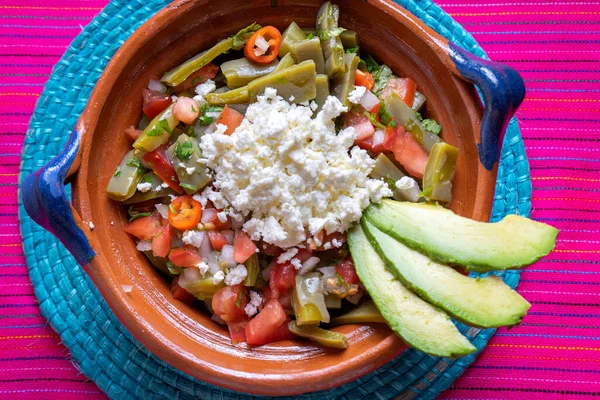 Ensalada Nopal Tradicional Mexicana —  Fotos de Stock