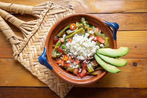 Ensalada Nopal Tradicional Mexicana Imagen De Stock