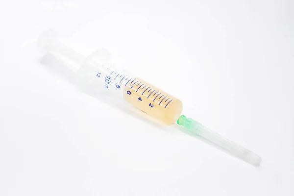 Lékařské Stříkačky Naplněné Lékařství Injekční Drogami Injekční Stříkačka Jehlou Pro — Stock fotografie