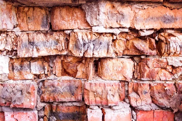 Tijolo vermelho destruiu fundo da parede. Velhos tijolos destruídos, fundo e textura . — Fotografia de Stock