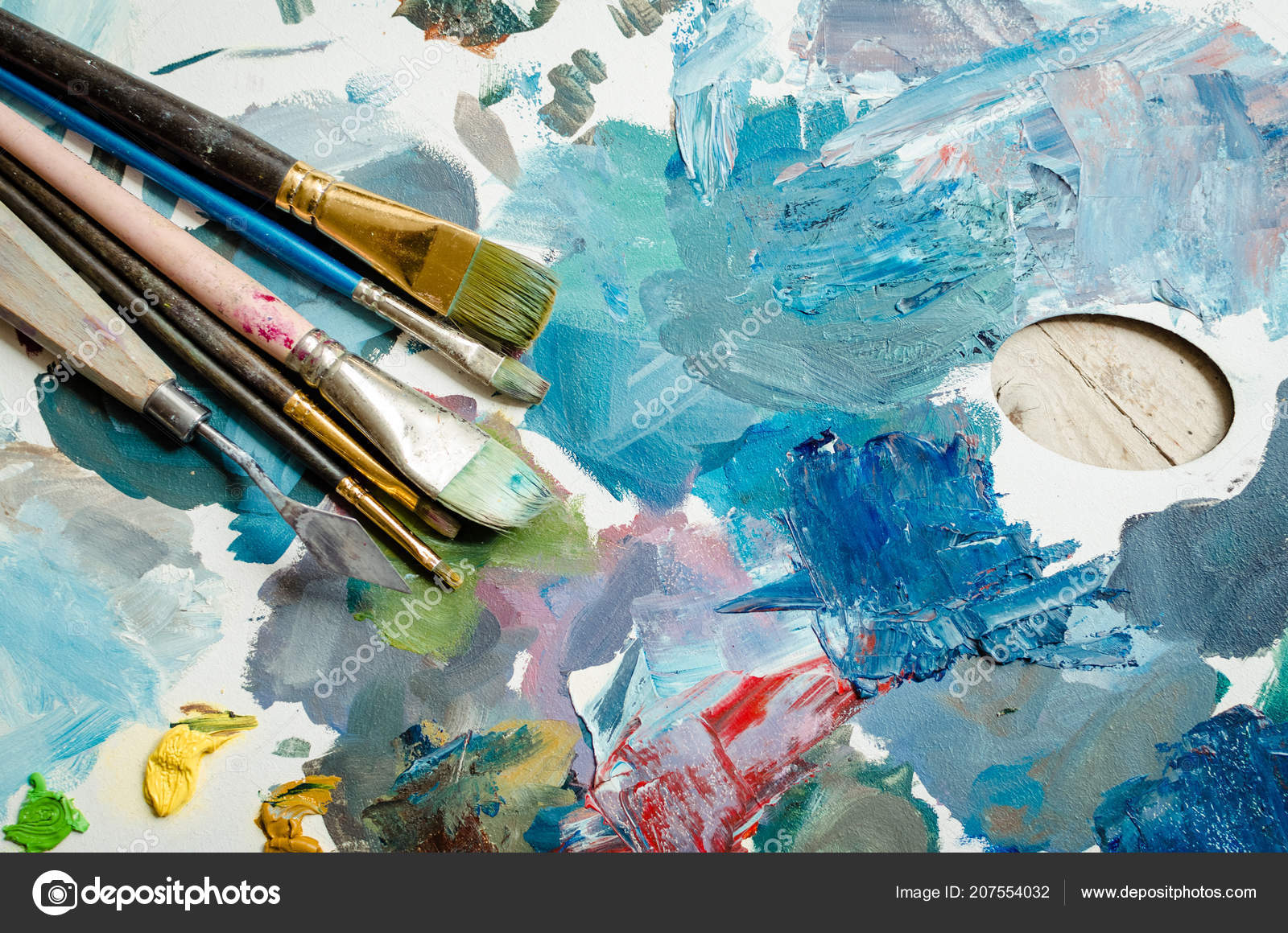 Artists Paintbrushes And Watercolors High-Res Stock Photo - Getty Images