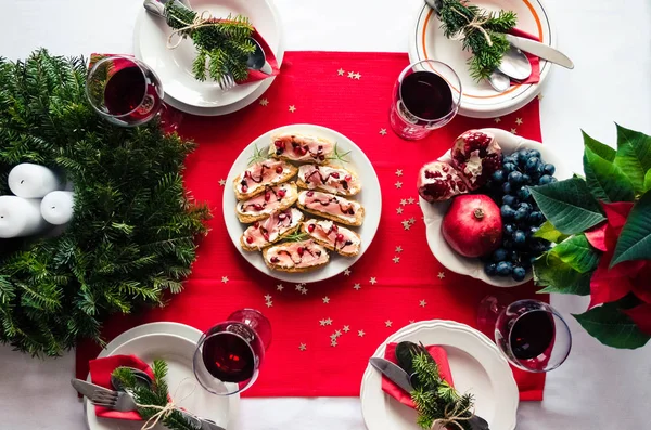 Conceito Mesa Jantar Celebração Natal Local Festivo Cenário Para Férias — Fotografia de Stock